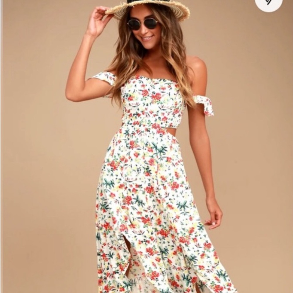 Lulu’s “Easy on the Eyes” off shoulder dress